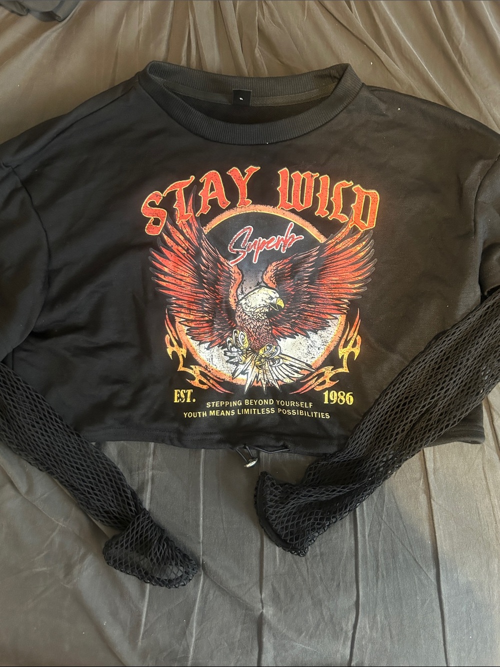 Stay Wild Graphic Crop Sweater - Black